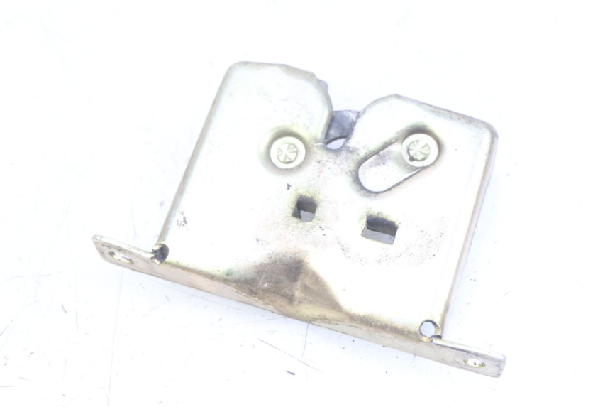 photo de ZAMEK SIEDZENIA TGB CITY 2 50 (2009 - 2013) - Inny kąt widzenia