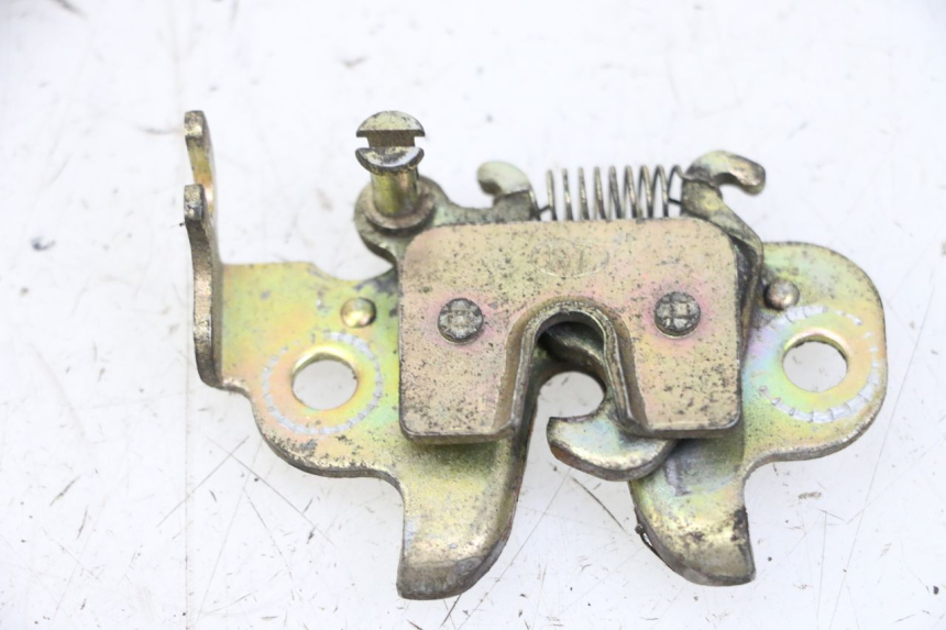 photo de Zamek siedzenia PEUGEOT CITYSTAR 50 (2013 - 2017) - Widok główny