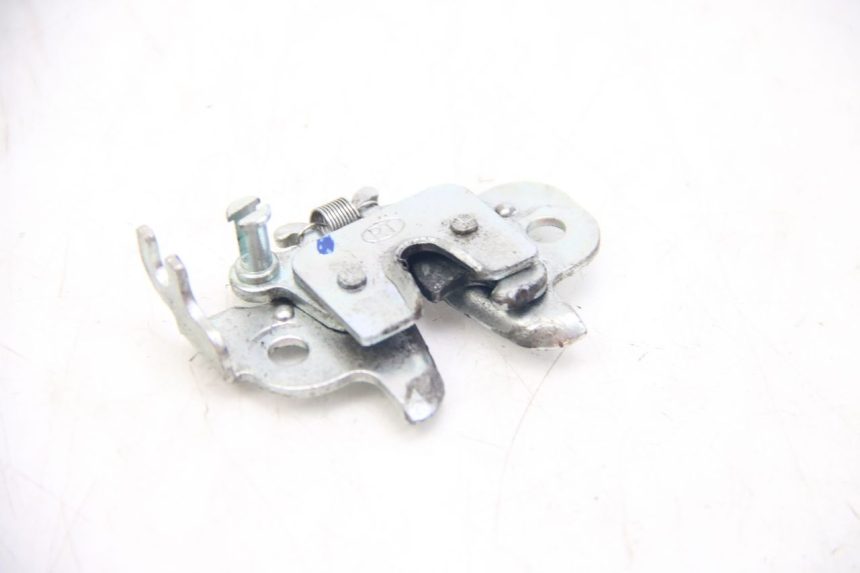 photo de Zamek siedzenia PEUGEOT CITYSTAR IE 2T 50 (2018 - 2021) - Widok główny