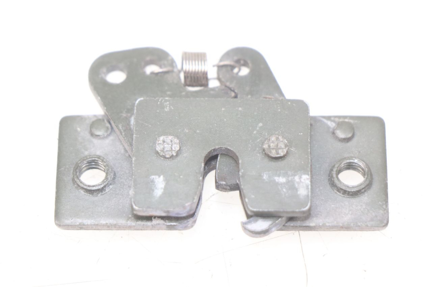 photo de ZAMEK SIEDZENIA PEUGEOT ELYSTAR 50 (2002 - 2014) - Zoom stanu zużycia