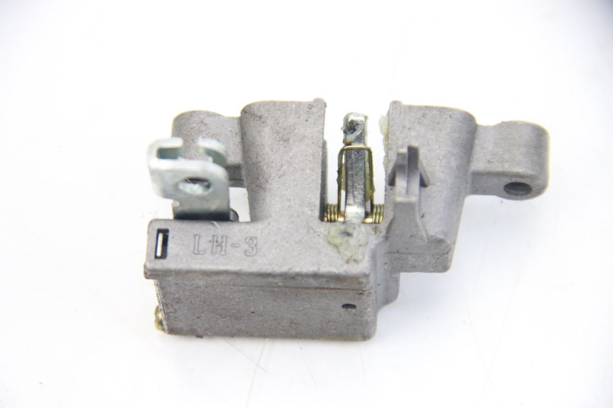 photo de Zamek siedzenia JM MOTORS EVOLIS 4T 50 (2018 - 2022) - Zoom stanu zużycia