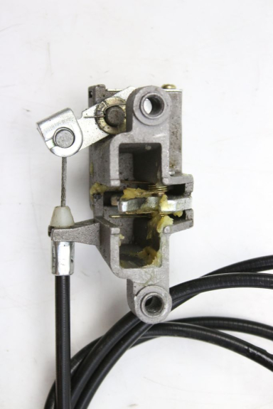 photo de Zamek siedzenia JM MOTORS EVOLIS 4T 50 (2018 - 2022) - Zbliżenie techniczne