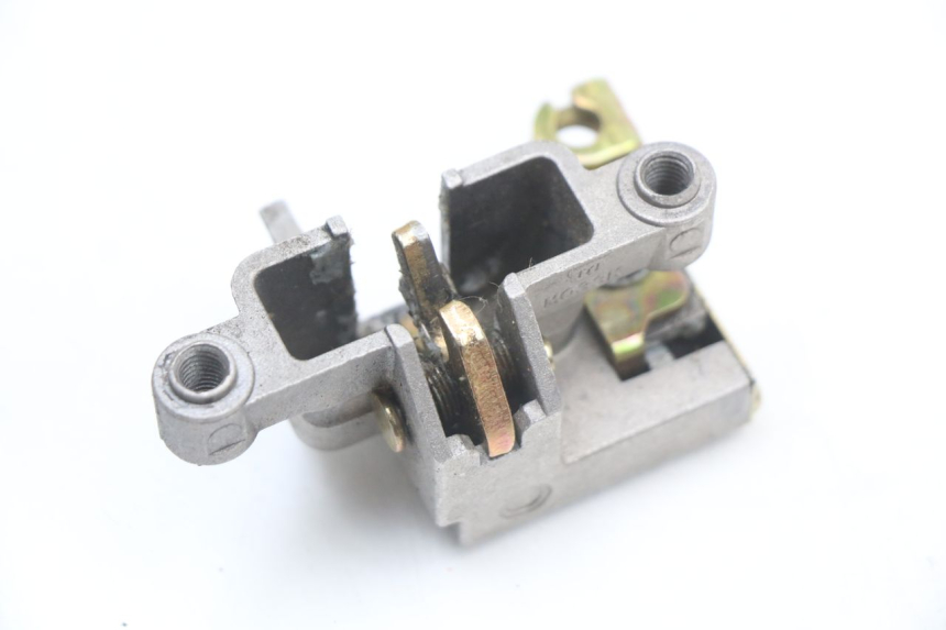 photo de Zamek siedzenia JM MOTORS EVOLIS 4T 50 (2018 - 2022) - Szczegół części