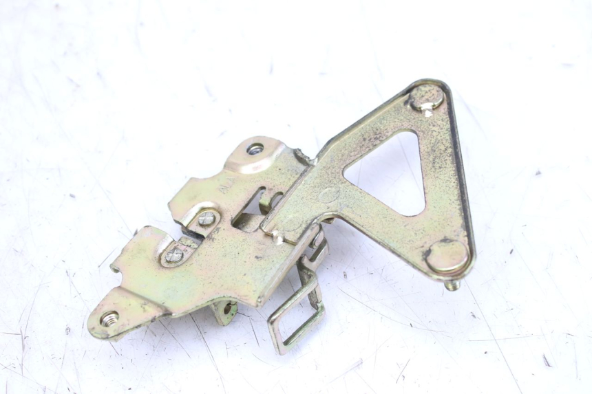 photo de Zamek siedzenia SYM FIDDLE 3 III 125 (2014 - 2020) - Szczegół części