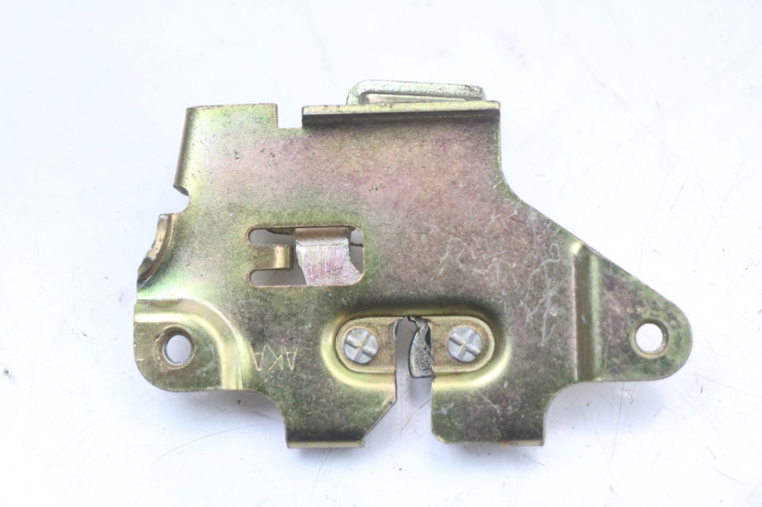 photo de Zamek siedzenia SYM FIDDLE 3 III 50 (2014 - 2020) - Szczegół części