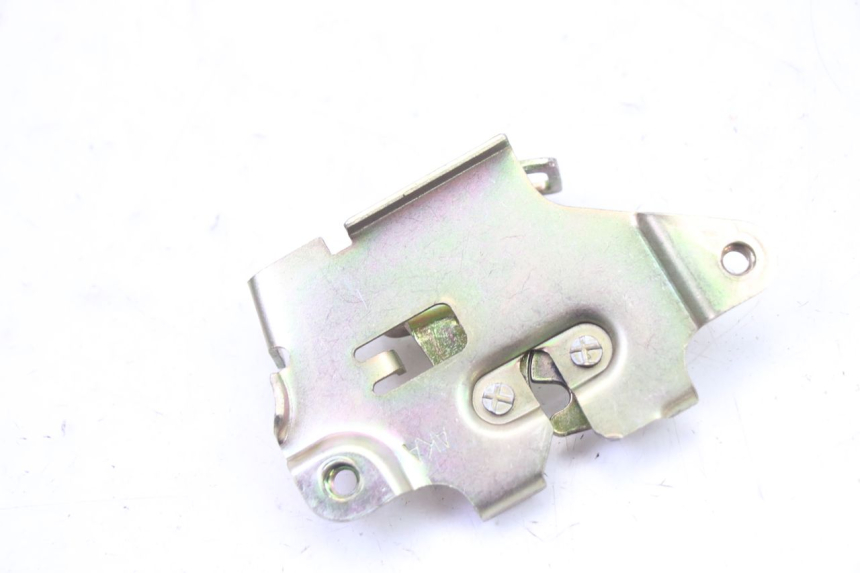 photo de Zamek siedzenia SYM FIDDLE 3 III 50 (2014 - 2020) - Zoom stanu zużycia