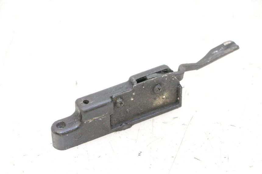 photo de ZAMEK SIEDZENIA YAMAHA FJ 36Y 1100 (1984 - 1985) - Szczegół części