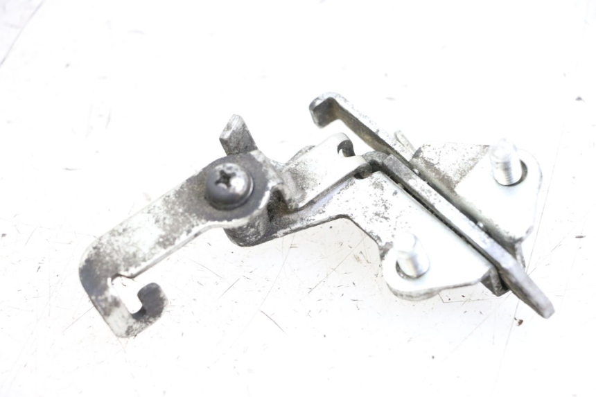 photo de ZAMEK SIEDZENIA YAMAHA FJR ABS 1300 (2006 - 2012) - Inny kąt widzenia