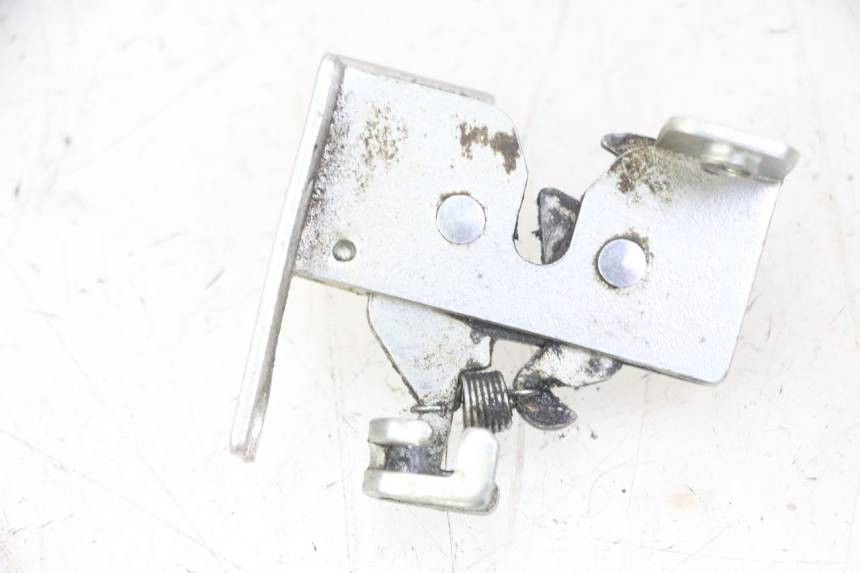 photo de Zamek siedzenia VENESI FLY RETRO 4T 50 (2020 - 2025) - Widok główny