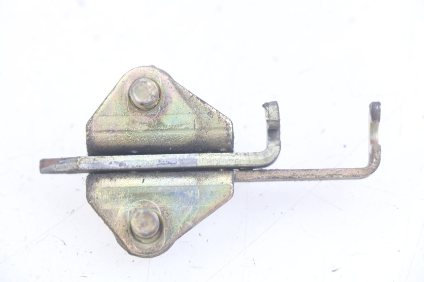 photo de ZAMEK SIEDZENIA YAMAHA FZS FAZER 600 (1998 - 2001) - Szczegół części