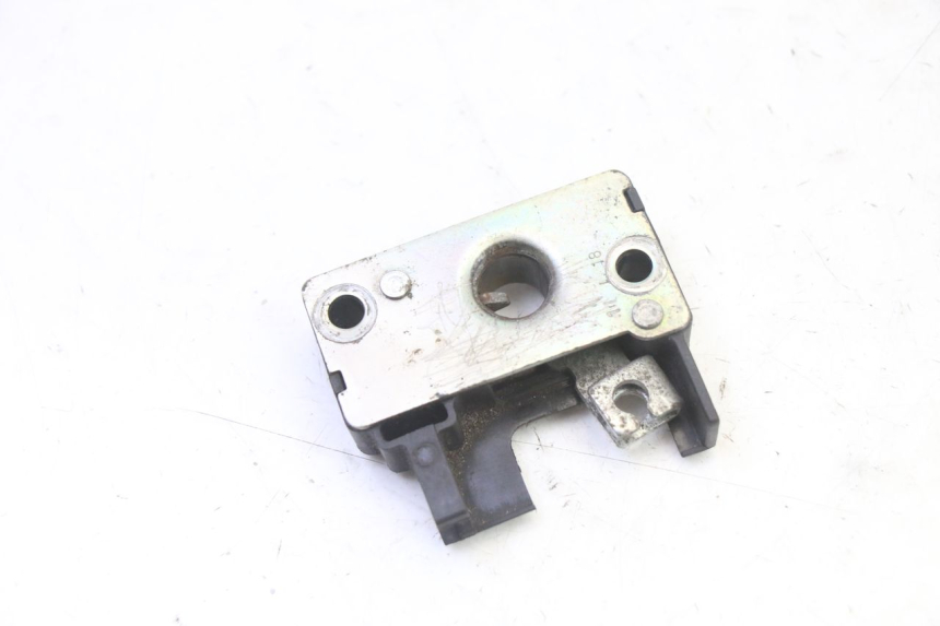 photo de Zamek siedzenia BMW G310 R 310 (2016 - 2020) - Szczegół części