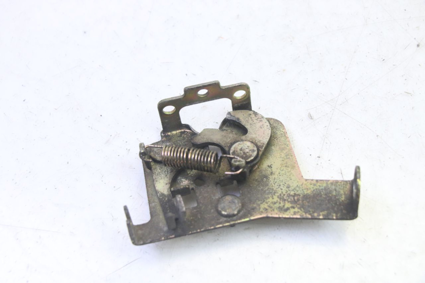 photo de Zamek siedzenia KYMCO GRAND DINK 125 (2002 - 2007) - Szczegół części