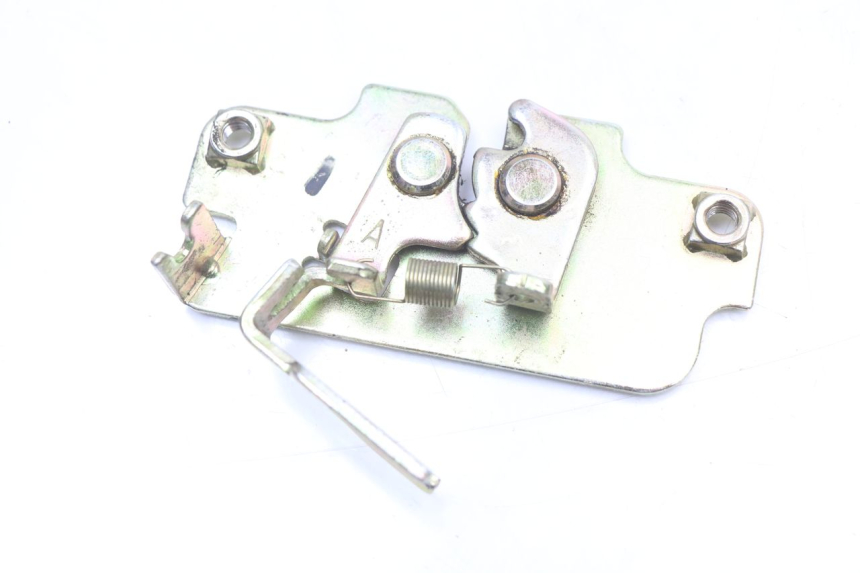 photo de ZAMEK SIEDZENIA SYM JET 14 4T 50 (2018 - 2022) - Widok główny