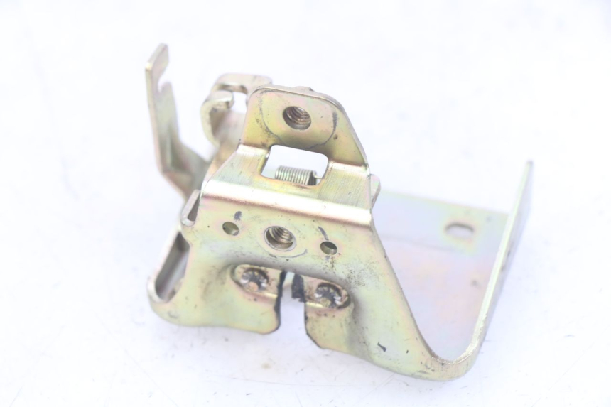 photo de Zamek siedzenia SYM JET SPORT XR 50 (2006 - 2015) - Szczegół części