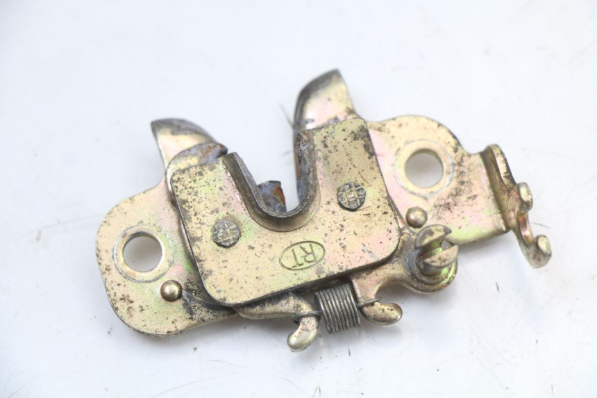 photo de ZAMEK SIEDZENIA PEUGEOT KISBEE 4T 50 (2010 - 2017) - Widok główny