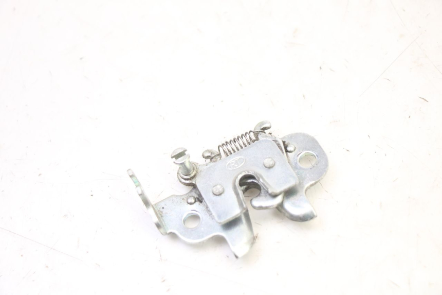 photo de Zamek siedzenia PEUGEOT KISBEE 4T 50 (2018 - 2022) - Widok główny