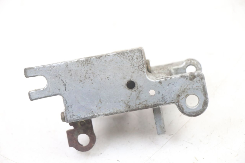 photo de Zamek siedzenia KYMCO DINK 4T 50 (2007 - 2018) - Inny kąt widzenia