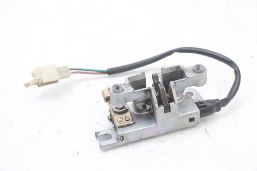 photo de ZAMEK SIEDZENIA KYMCO GRAND DINK 125 (2008 - 2014) - Widok główny