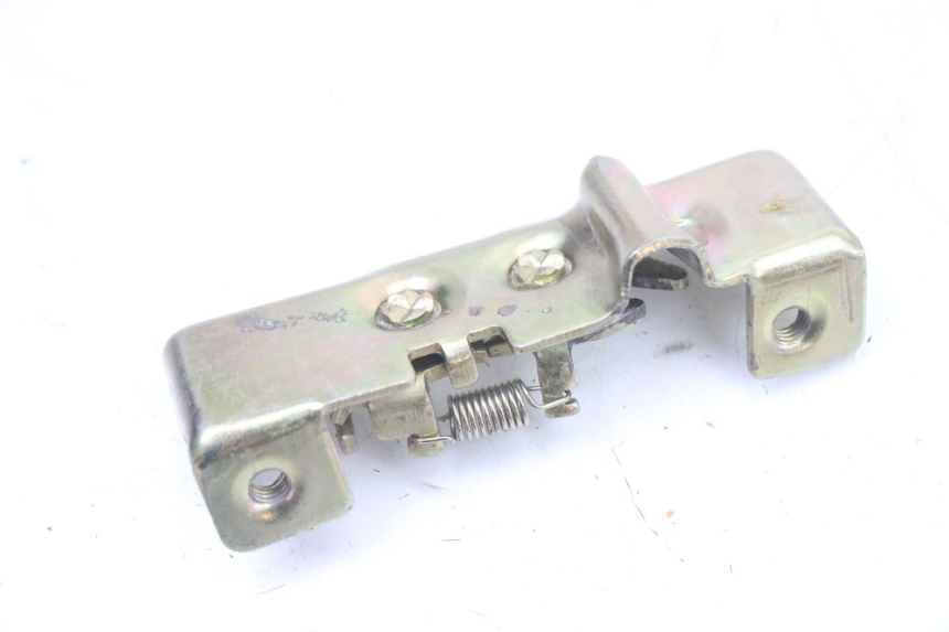 photo de Zamek siedzenia LONGJIA SHARPY 125 (2020 - 2024) - Inny kąt widzenia