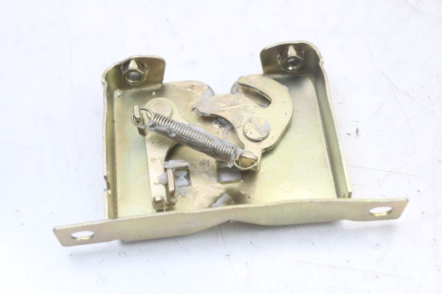 photo de Zamek siedzenia MASH LEGEND'R 4T 50 (2021 - 2025) - Szczegół części