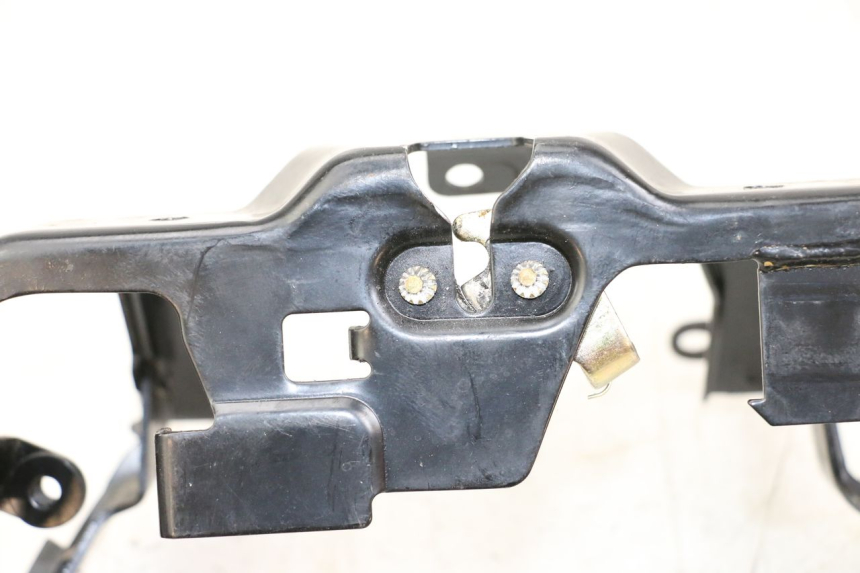 photo de Zamek siedzenia SYM MIO 50 (2011 - 2017) - Zoom stanu zużycia