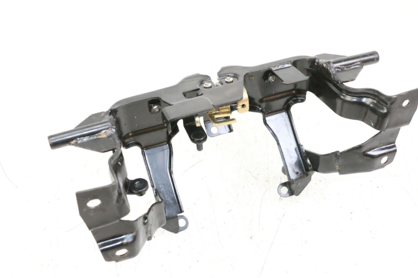 photo de Zamek siedzenia SYM MIO 50 (2011 - 2017) - Inny kąt widzenia