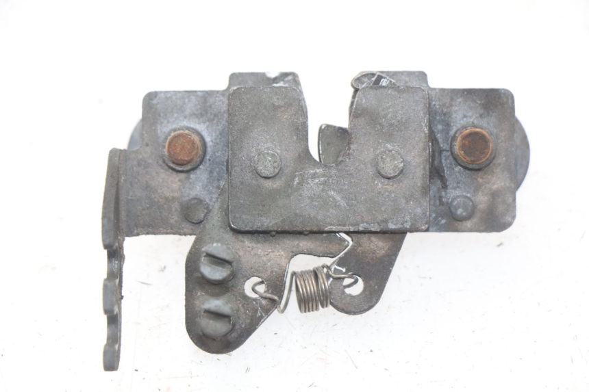 photo de Zamek siedzenia PIAGGIO MP3 LT 400 (2007 - 2012) - Widok główny