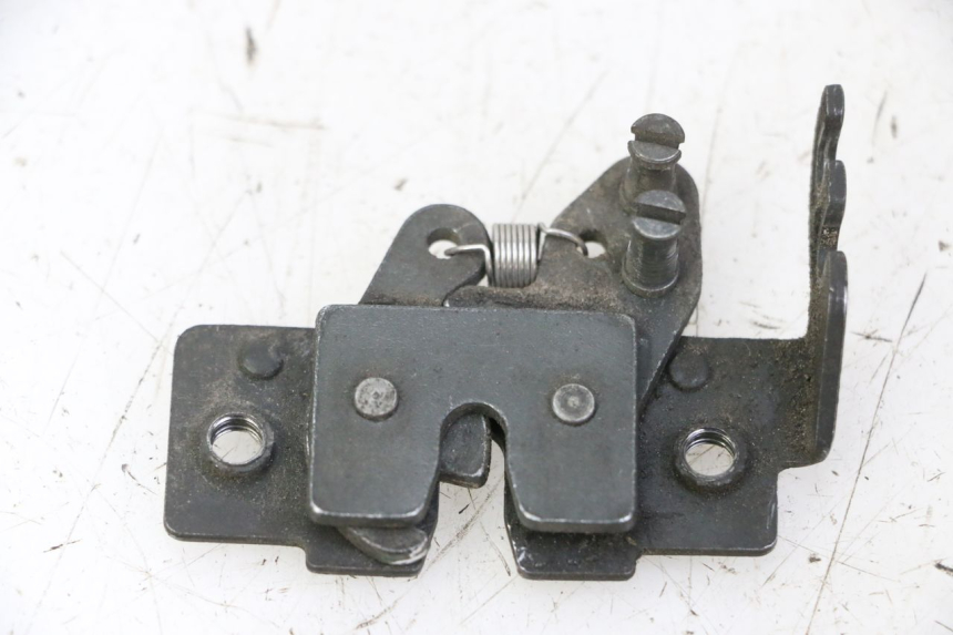 photo de Zamek siedzenia PIAGGIO MP3 500 (2011 - 2015) - Widok główny