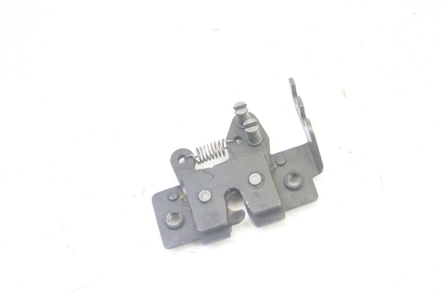 photo de Zamek siedzenia PIAGGIO MP3 500 (2016 - 2018) - Widok główny