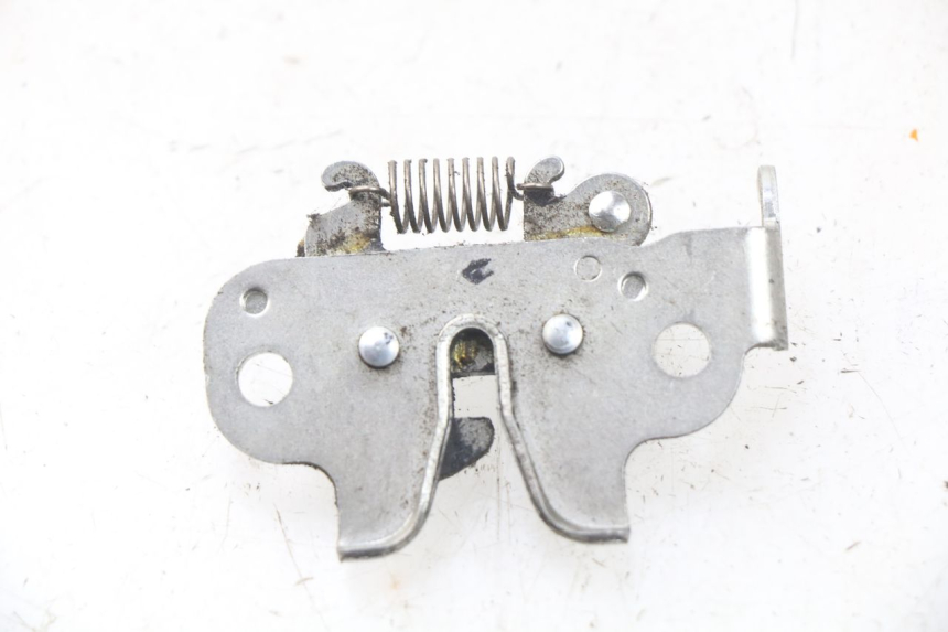 photo de Zamek siedzenia MBK MW TRYPTIK 125 (2017 - 2022) - Szczegół części