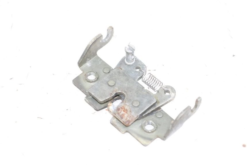 photo de Zamek siedzenia YAMAHA NEO'S NEOS 2T 50 (1998 - 2007) - Szczegół części