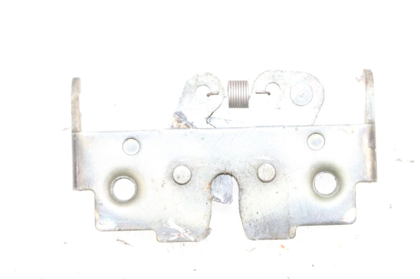 photo de Zamek siedzenia YAMAHA NEO'S NEOS 2T 50 (1998 - 2007) - Inny kąt widzenia