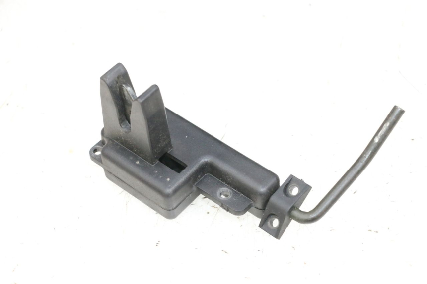 photo de Zamek siedzenia PIAGGIO NEW TYPHOON 50 (2018 - 2021) - Zoom stanu zużycia