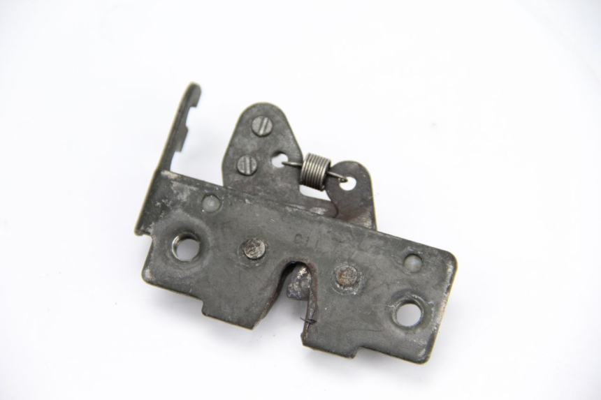 photo de ZAMEK SIEDZENIA GILERA NEXUS 125 (2009 - 2013) - Inny kąt widzenia