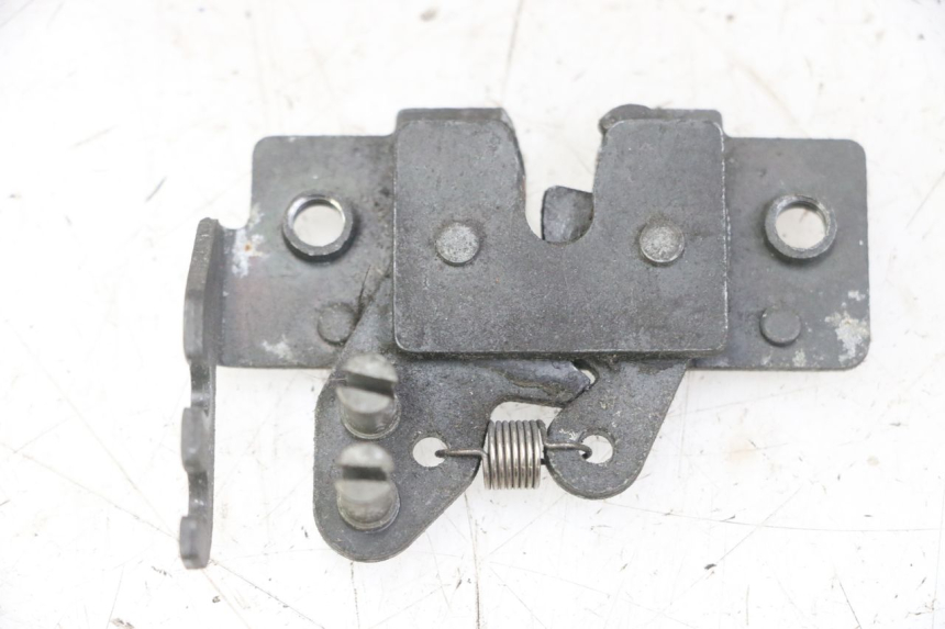 photo de ZAMEK SIEDZENIA GILERA NEXUS 125 (2009 - 2013) - Widok główny