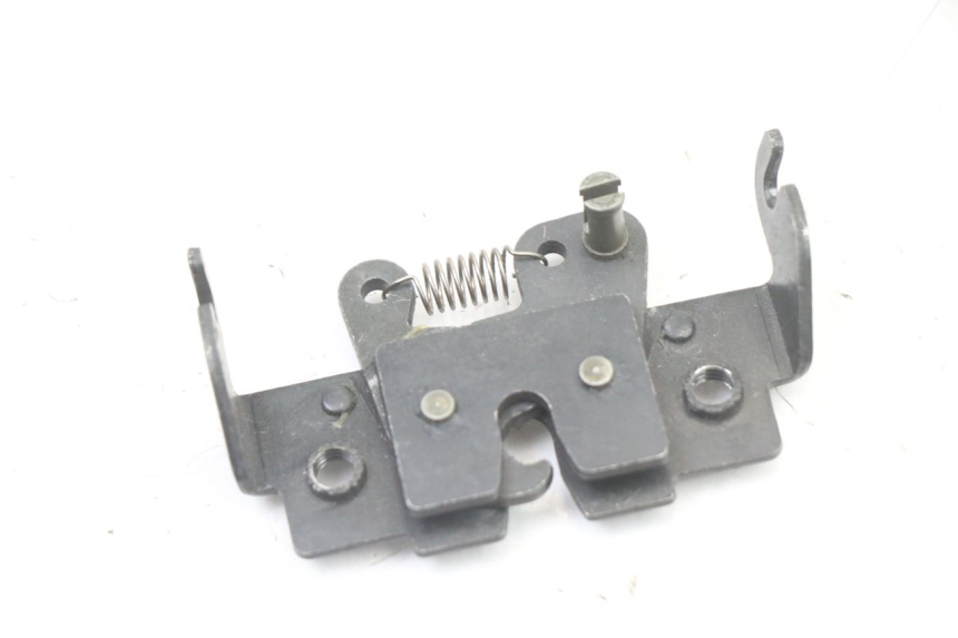 photo de ZAMEK SIEDZENIA PIAGGIO NRG POWER PUREJET 50 (2018 - 2021) - Widok główny