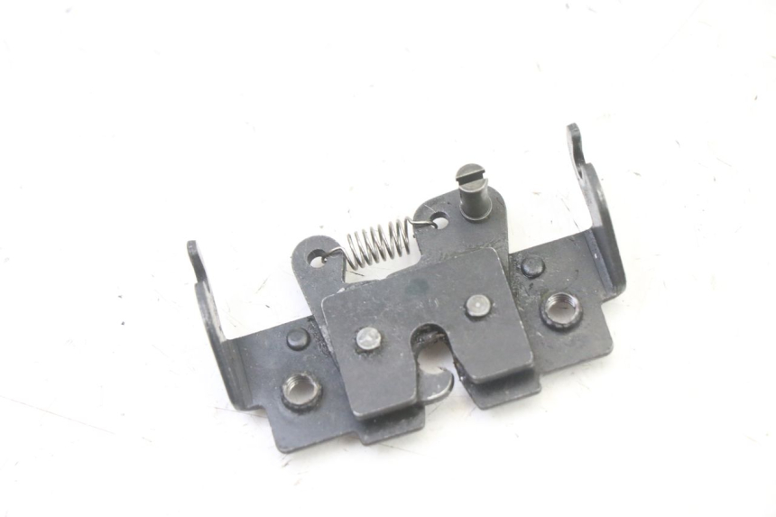 photo de ZAMEK SIEDZENIA PIAGGIO NRG POWER PUREJET 50 (2018 - 2021) - Widok główny