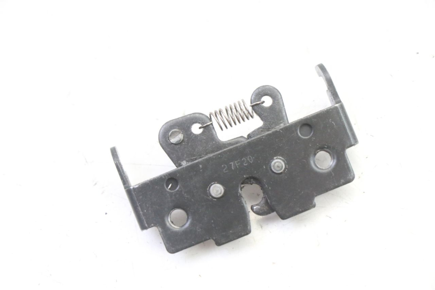 photo de ZAMEK SIEDZENIA PIAGGIO NRG POWER PUREJET 50 (2018 - 2021) - Zoom stanu zużycia