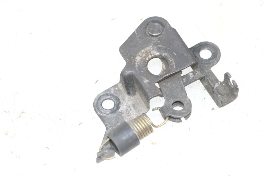 photo de ZAMEK SIEDZENIA HONDA NSR R 125 (1994 - 2003) - Inny kąt widzenia