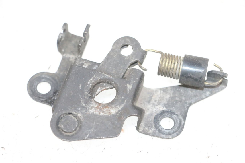 photo de ZAMEK SIEDZENIA HONDA NSR R 125 (1994 - 2003) - Zbliżenie techniczne