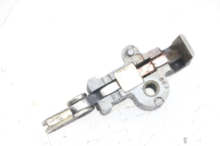 photo de ZAMEK SIEDZENIA HONDA NTV DEAUVILLE 650 (1998 - 2001) - Zoom stanu zużycia