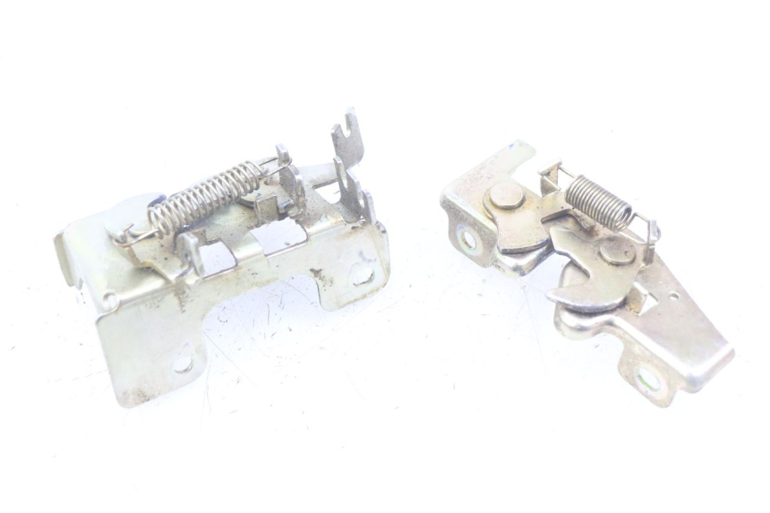 photo de Zamek siedzenia SELECT UP OCTALIS 125 (2007 - 2012) - Zoom stanu zużycia