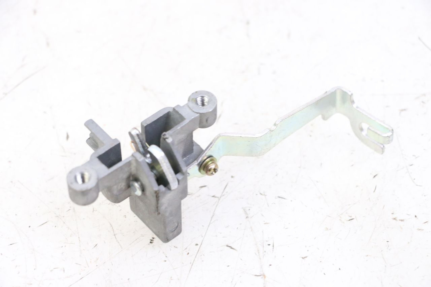 photo de Zamek siedzenia JM MOTORS OLDIES GT 4T 50 (2018 - 2025) - Inny kąt widzenia