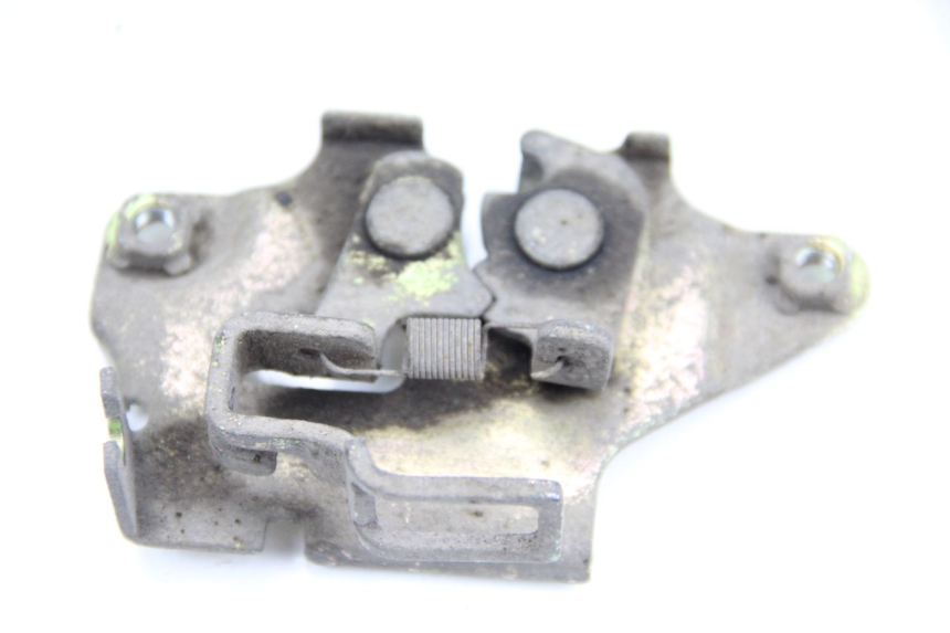 photo de ZAMEK SIEDZENIA SYM ORBIT 2 4T 50 (2008 - 2017) - Widok główny