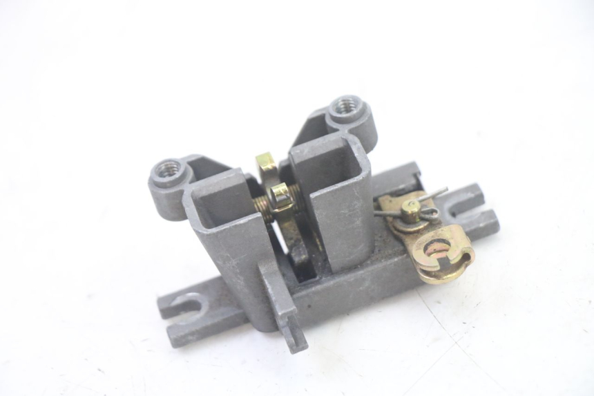 photo de Zamek siedzenia SYM ORBIT III 3 4T 50 (2021 - 2025) - Widok główny