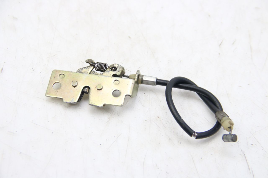 photo de Zamek siedzenia TNT MOTOR OTTO 2T 50 (2012 - 2018) - Zoom stanu zużycia