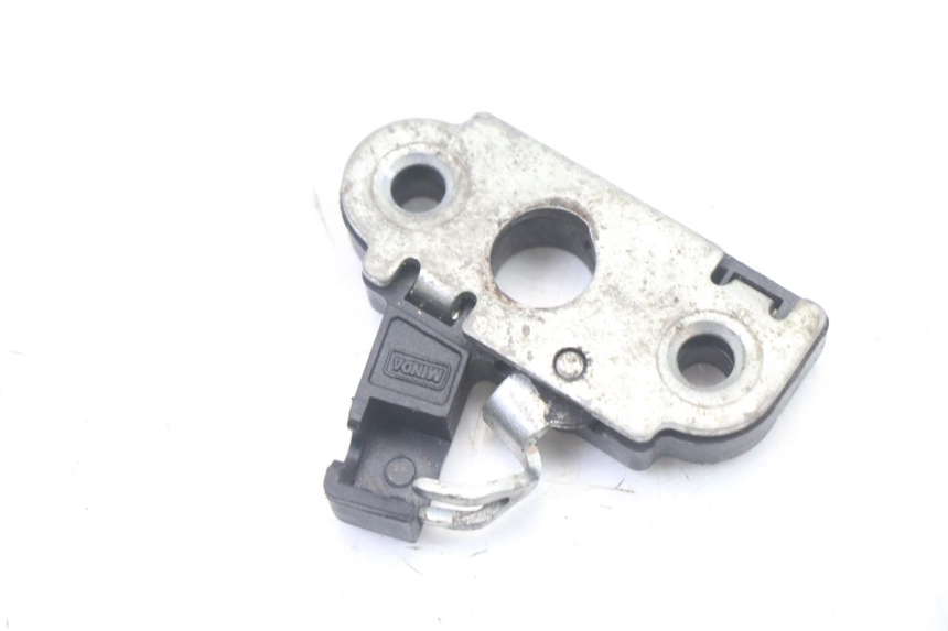 photo de Zamek siedzenia MBK OVETTO 4T 50 (2008 - 2016) - Szczegół części