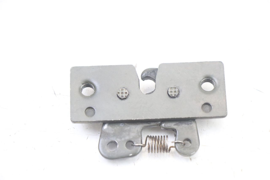 photo de ZAMEK SIEDZENIA PEUGEOT TREKKER TKR 50 (2005 - 2014) - Inny kąt widzenia