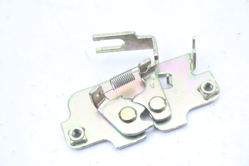 photo de Zamek siedzenia PEUGEOT TWEET 4T 50 (2023 - 2025) - Szczegół części