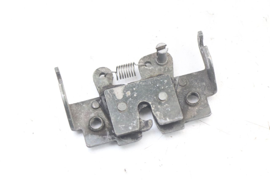 photo de ZAMEK SIEDZENIA PIAGGIO BEVERLY 125 (1998 - 2005) - Widok główny